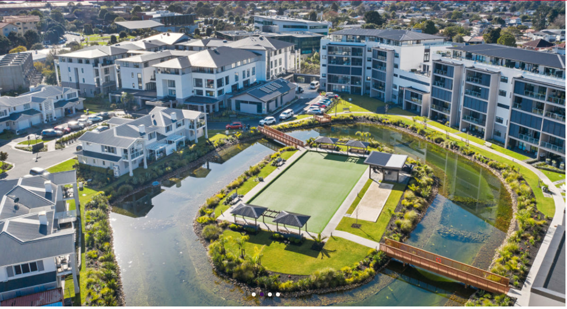 COMMERCIAL thumbnail 3